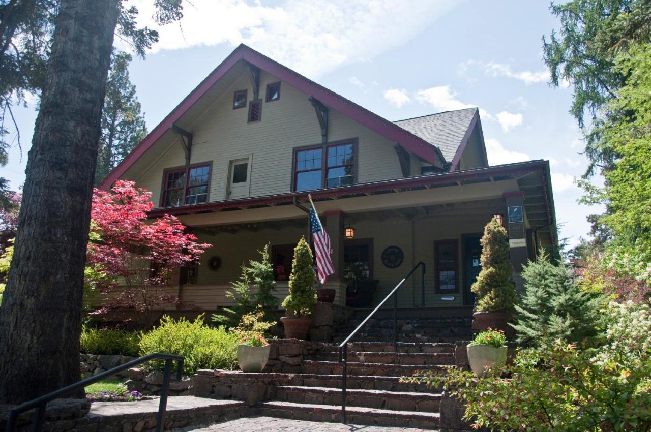 Lara House Bed And Breakfast Bend Extérieur photo