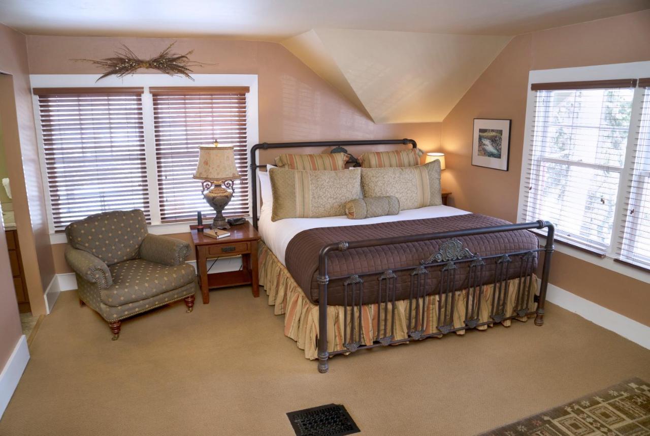 Lara House Bed And Breakfast Bend Extérieur photo